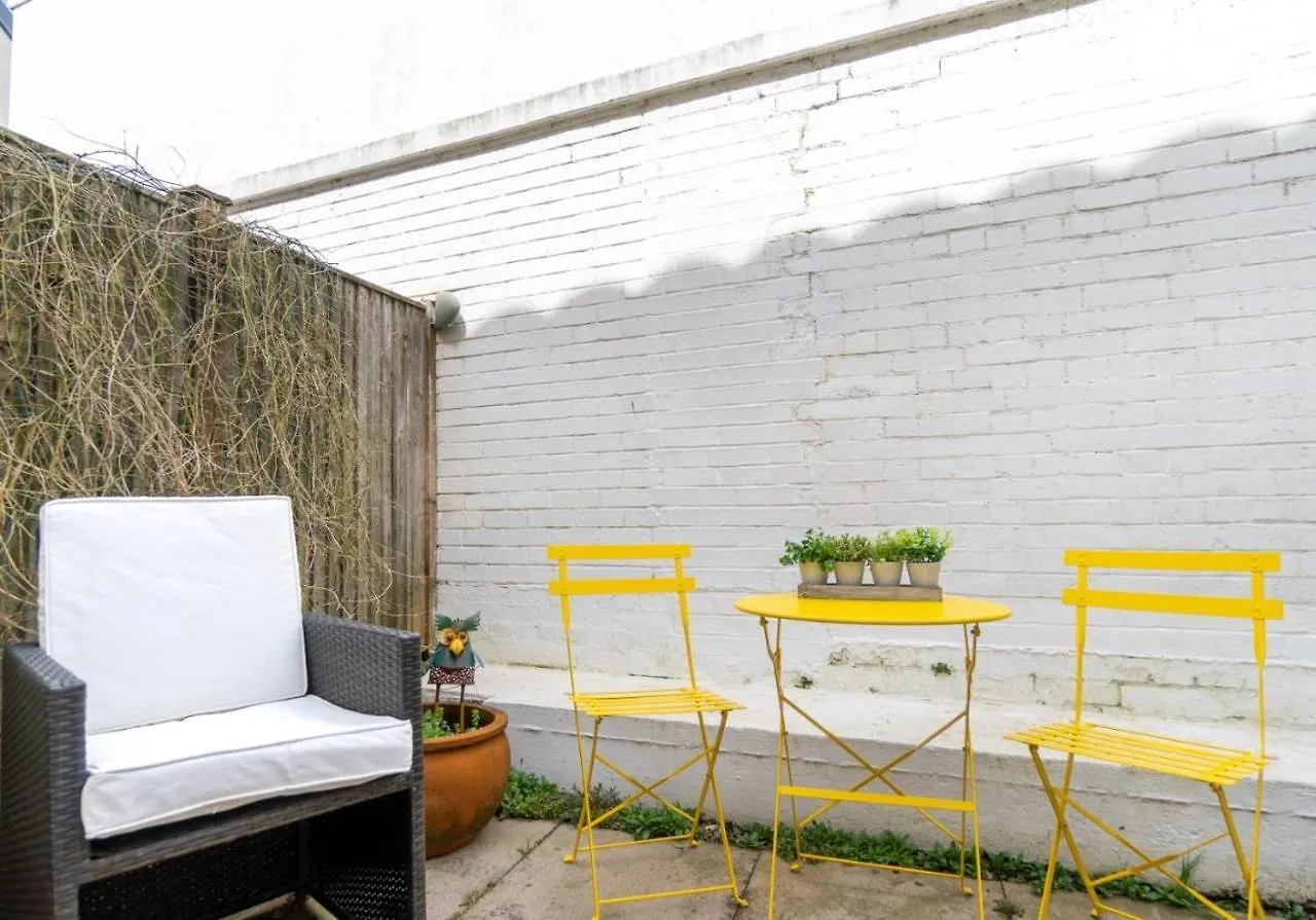 Golden Sunset House With Free Parking By My Getaways Villa Brighton Holiday home
