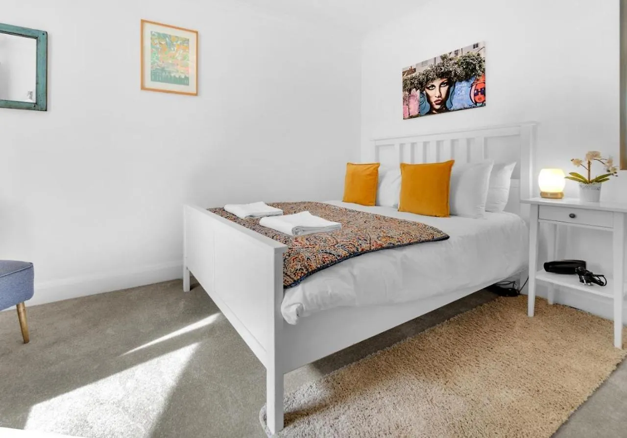 Golden Sunset House With Free Parking By My Getaways Villa Brighton 0*,